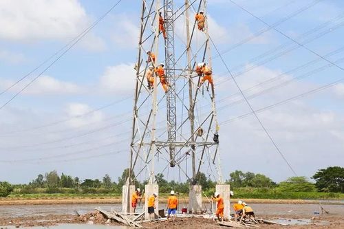Về đích đường dây 110kV Trần Đề - Trạm biến áp 220kV Sóc Trăng
