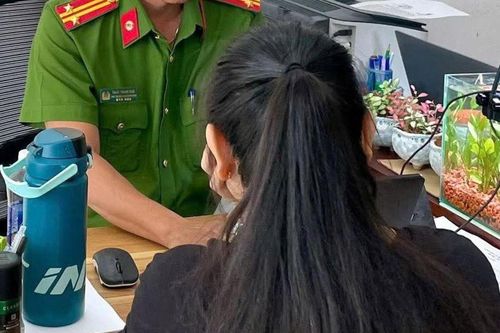 Mẹ thở phào nhẹ nhõm khi Công an tìm thấy con gái SN 2006 tại nhà nghỉ, bất ngờ với câu chuyện đằng sau