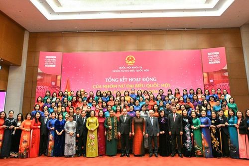 Phụ nữ tham chính trong kỷ nguyên mới: Yêu cầu và kỳ vọng