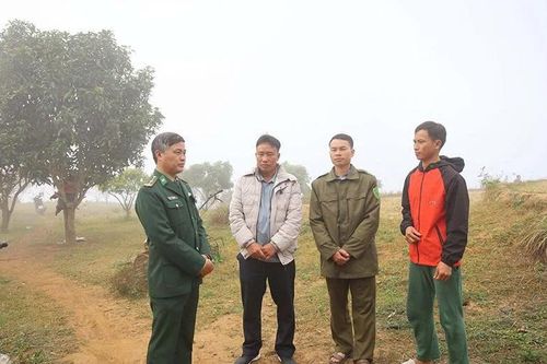 Đồng bào Mông một lòng theo Đảng - Khát vọng đổi đời từ núi cao (Bài 2): Những 'hạt giống đỏ' phía sau dốc 'cổng trời'