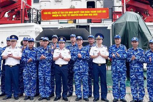 Tàu CSB 9003 thực hiện nhiệm vụ trực sẵn sàng chiến đấu dịp Tết Nguyên đán Bính Ngọ 2026