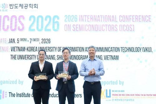 Hơn 300 đại biểu tham dự hội thảo quốc tế về bán dẫn tại Đà Nẵng