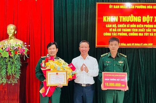 Khen thưởng Đồn Biên phòng Hải Vân trong phòng, chống ma túy và tội phạm