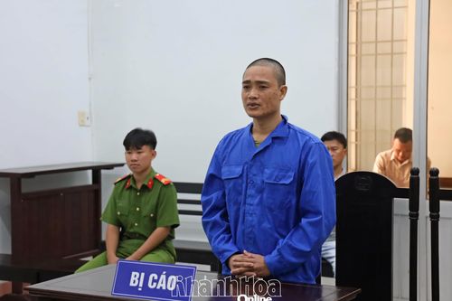 Lãnh 8 năm tù vì buôn ma túy