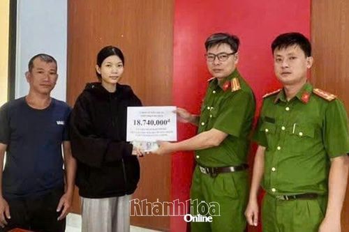 Cô gái trả lại 18,74 triệu đồng bị chuyển nhầm vào tài khoản cá nhân