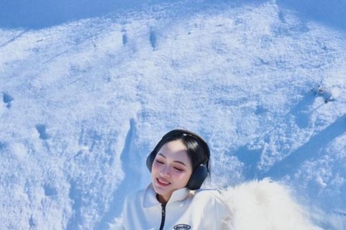 Cappadocia Thổ Nhĩ Kỳ: Ngắm xứ sở thần tiên tuyết phủ từ khinh khí cầu cùng Hương Giang