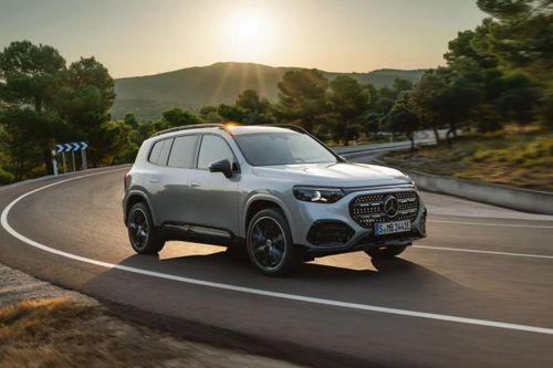 Mercedes-Benz GLB 2026: SUV điện 7 chỗ, sạc đầy đi được 630km