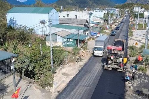 Lai Châu tăng tốc sửa chữa quốc lộ 32, bảo đảm giao thông dịp Tết Nguyên đán
