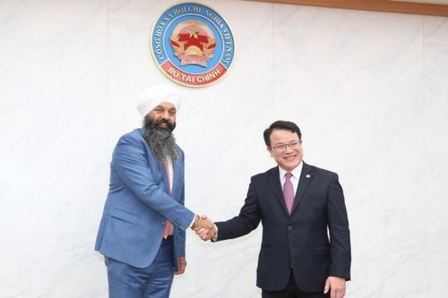 Canada và Việt Nam thúc đẩy hợp tác theo hướng hiệu quả, gắn với tăng trưởng xanh và cải cách thể chế
