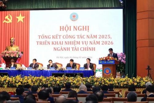 Hà Nội tiếp tục khẳng định vai trò đầu tàu kinh tế cả nước