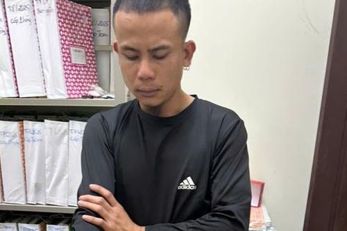 Phát hiện tài xế dương tính ma túy, tàng trữ pháo và hung khí