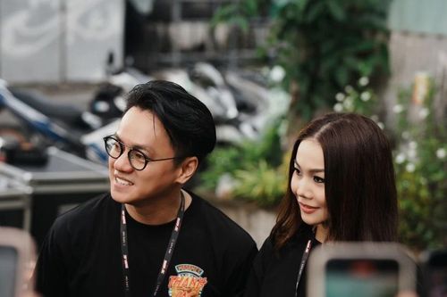 Thanh Hằng 'cân' hai vai trò trong lần tái xuất điện ảnh, được ông xã hộ tống