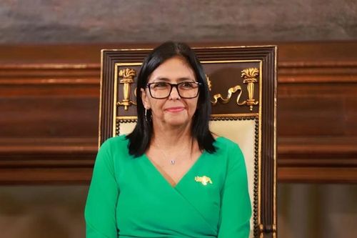 Tổng thống lâm thời Venezuela tuyên bố 7 ngày quốc tang