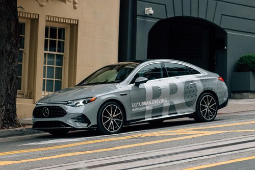 Mercedes-Benz triển khai công nghệ tự lái tại Mỹ, cạnh tranh Tesla