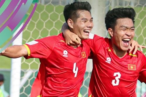 Nguyễn Hiểu Minh xứng danh hòn đá tảng của U23 Việt Nam