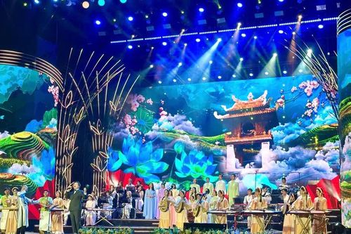 Hà Nội giao nhiệm vụ tổ chức chương trình Xuân Quê hương 2026