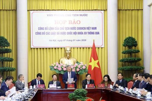 Công bố Lệnh của Chủ tịch nước về 12 luật mới