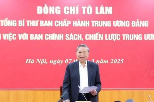 Truyền cảm hứng, khơi dậy khát vọng cống hiến, vươn lên của dân tộc bằng tri thức và sáng tạo