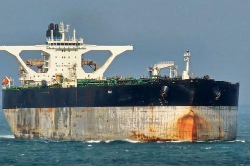 Nga điều tàu ngầm hộ tống tàu chở dầu bị Mỹ truy đuổi khi vào Venezuela