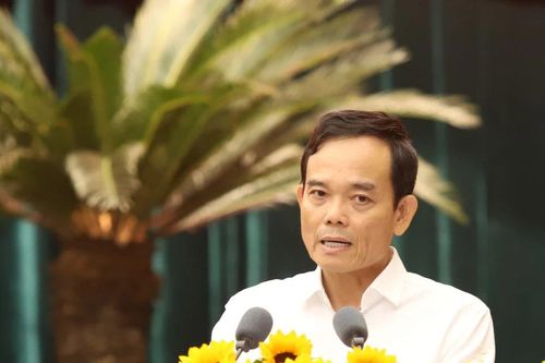 Hội nghị Ban chấp hành Đảng bộ TPHCM: Thảo luận về chủ trương nhiều dự án lớn và làm công tác nhân sự