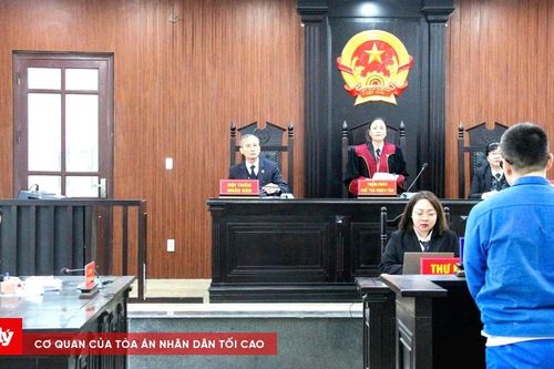 Người đàn ông đánh phụ nữ ở sảnh chung cư lĩnh 6 tháng tù