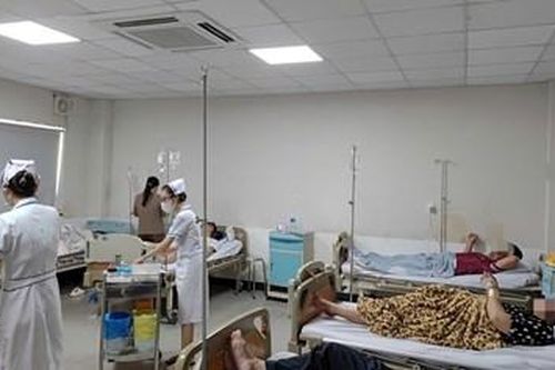 Vụ ngộ độc sau khi ăn bánh mì ở Lâm Đồng: Xử phạt chủ xe bánh mì 92 triệu đồng