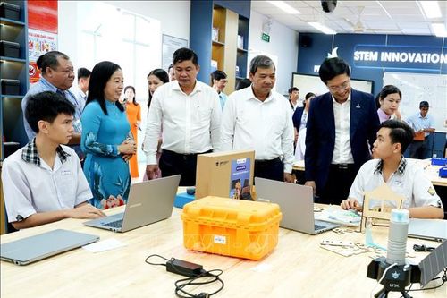 Phòng thực hành giáo dục STEM: Lan tỏa tinh thần đổi mới, sáng tạo