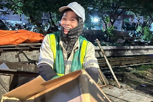 Gồng mình mưu sinh trong đêm lạnh