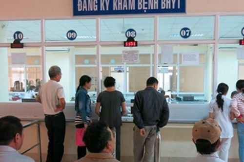 Hà Nội hướng dẫn đăng ký khám chữa bệnh bảo hiểm y tế ban đầu