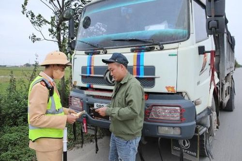 Bắc Ninh: Tuần tra khép kín, ngăn chặn xe quá khổ, quá tải