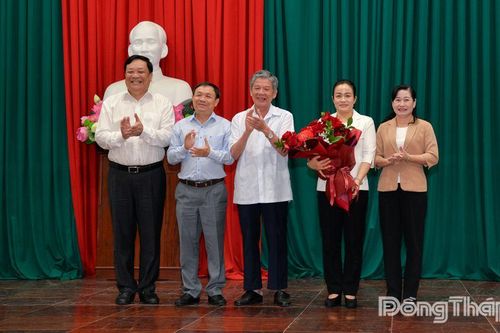 Đồng Tháp: Thông tin về công tác cán bộ