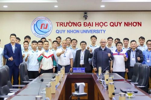 Đội bóng nam Trường Đại học Quy Nhơn tham dự Giải bóng đá Thanh niên sinh viên Việt Nam năm 2026
