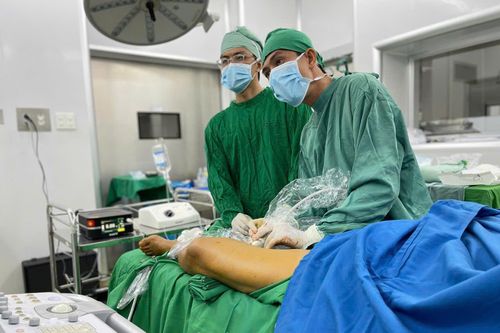 Bệnh viện Đa khoa Khánh Hòa điều trị bệnh suy giãn tĩnh mạch trong ngày