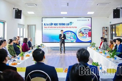 Hội thảo giáo dục 'AI & Lớp học tương lai'