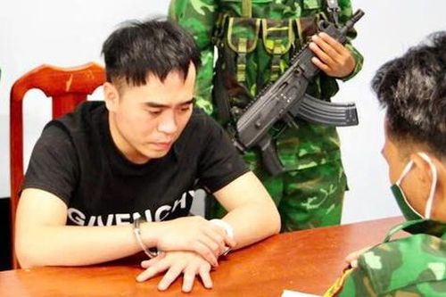 Tây Ninh: Bắt đối tượng vận chuyển trái phép hơn 2,8kg ma túy từ Campuchia về TP.HCM