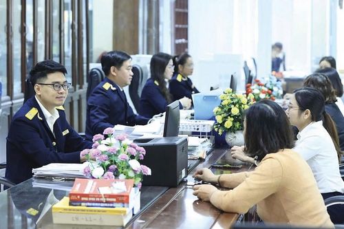 Ngành Tài chính năm 2025: Vững vàng trong thử thách, sẵn sàng cho kỷ nguyên tăng tốc
