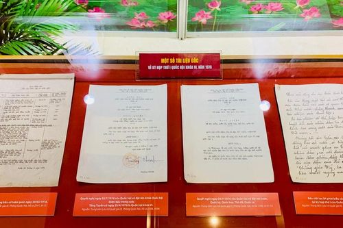 Dấu ấn Quốc hội Khóa VI (1976 - 1981): Thống nhất nước nhà về mặt Nhà nước