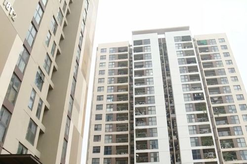 Thị trường nhà ở Hà Nội & TP.HCM diễn biến trái chiều