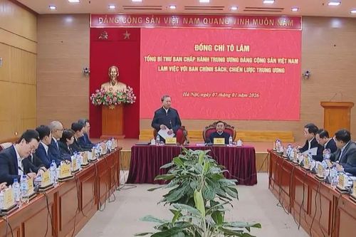 Khơi dậy khát vọng cống hiến, vươn lên bằng tri thức và sáng tạo