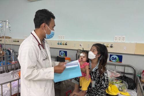 Bệnh viêm não mô cầu gia tăng, bác sĩ cảnh báo gì?
