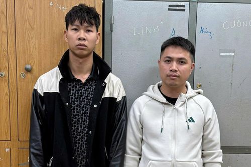 Bắt Công 'hàu' - admin trang 'Phó Thường Dân'