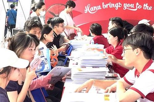 Kỳ thi riêng phục vụ xét tuyển đại học:Thí sinh cần chuẩn bị gì để không bị quá tải?