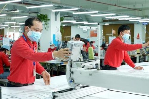 Vượt sóng gió, ngành dệt may cán đích thành công