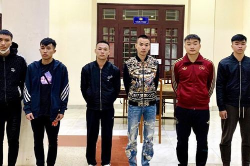 Bắt nhiều đối tượng trong đường dây 'tín dụng đen', lãi suất hơn 600%/năm