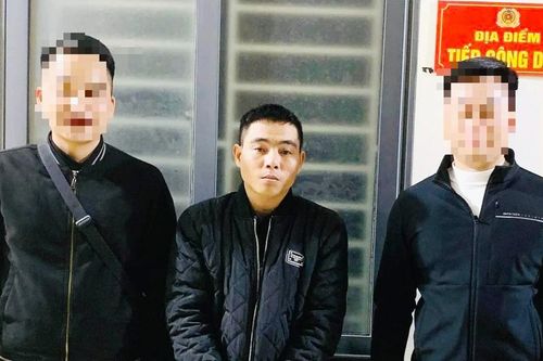 Kẻ hiếp dâm sa lưới khi đang trên đường lẩn trốn vào miền Nam