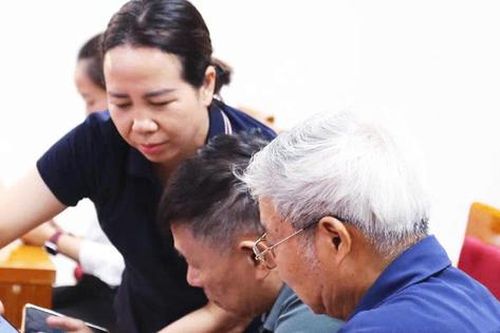 Tạo bước đột phá từ 'Mặt trận số'