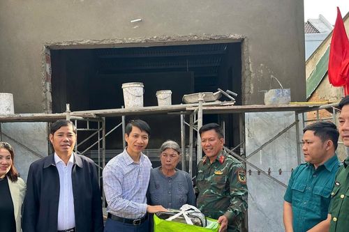 Chủ tịch Mặt trận tỉnh Gia Lai thăm, động viên lực lượng tham gia 'Chiến dịch Quang Trung'