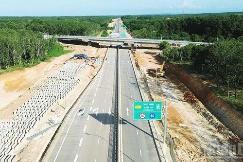 Giao Cục Đường bộ quản lý hơn 7.700 tỷ đồng tài sản cao tốc Vạn Ninh-Cam Lộ