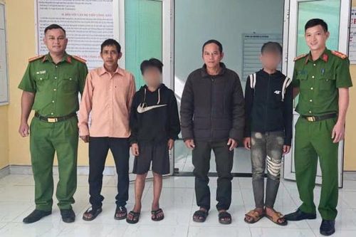 2 'ông Lữ nhí' trôi dạt hơn 40km