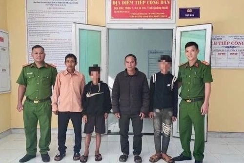 Cứu 2 thiếu niên ở Gia Lai trôi dạt hơn 40km trong lòng hồ thủy điện Sê San 4